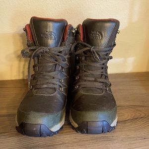 Men’s Waterproof North Face Boots